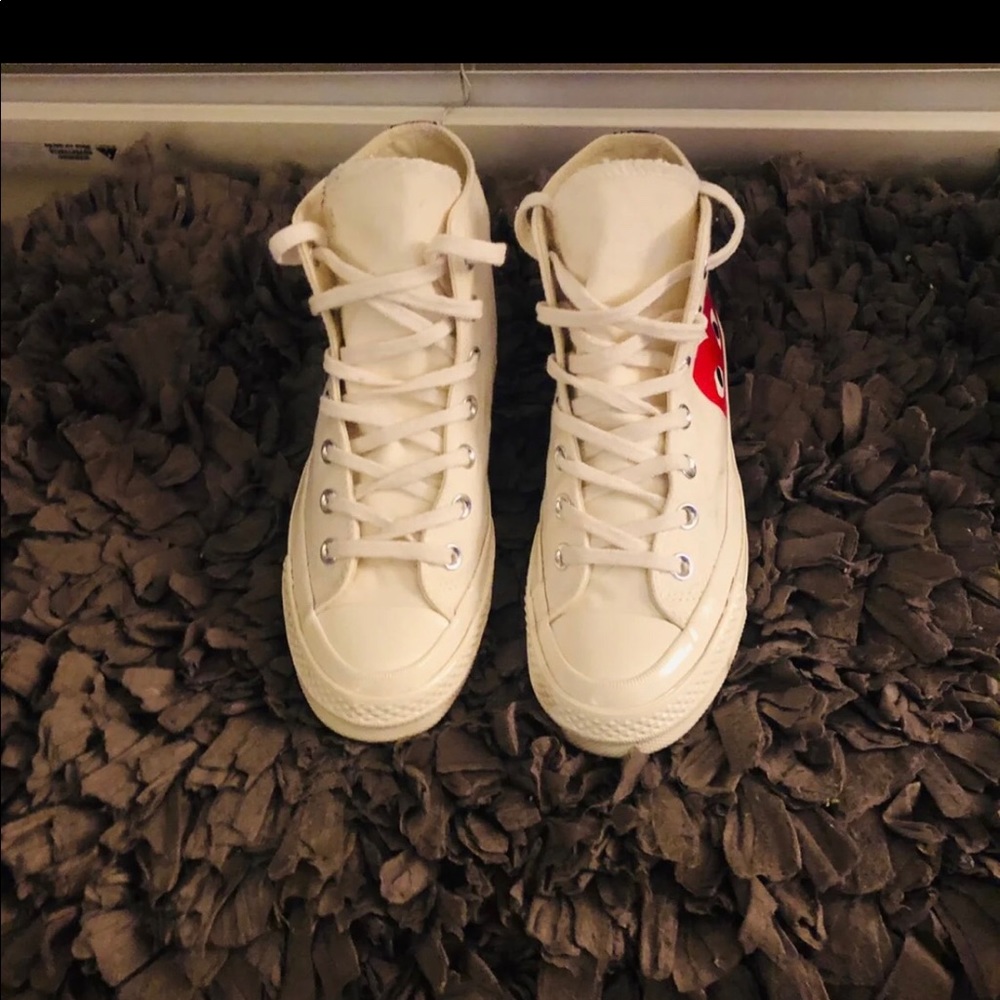 Comme des Garçons Off-White High-Top Sneakers with Red Heart